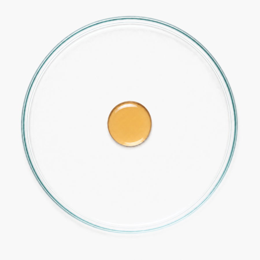Glass petri dish with minoxidil